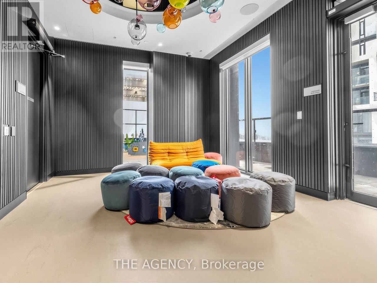 20 Soudan Avenue #ph03 - Photo 2 of 30
