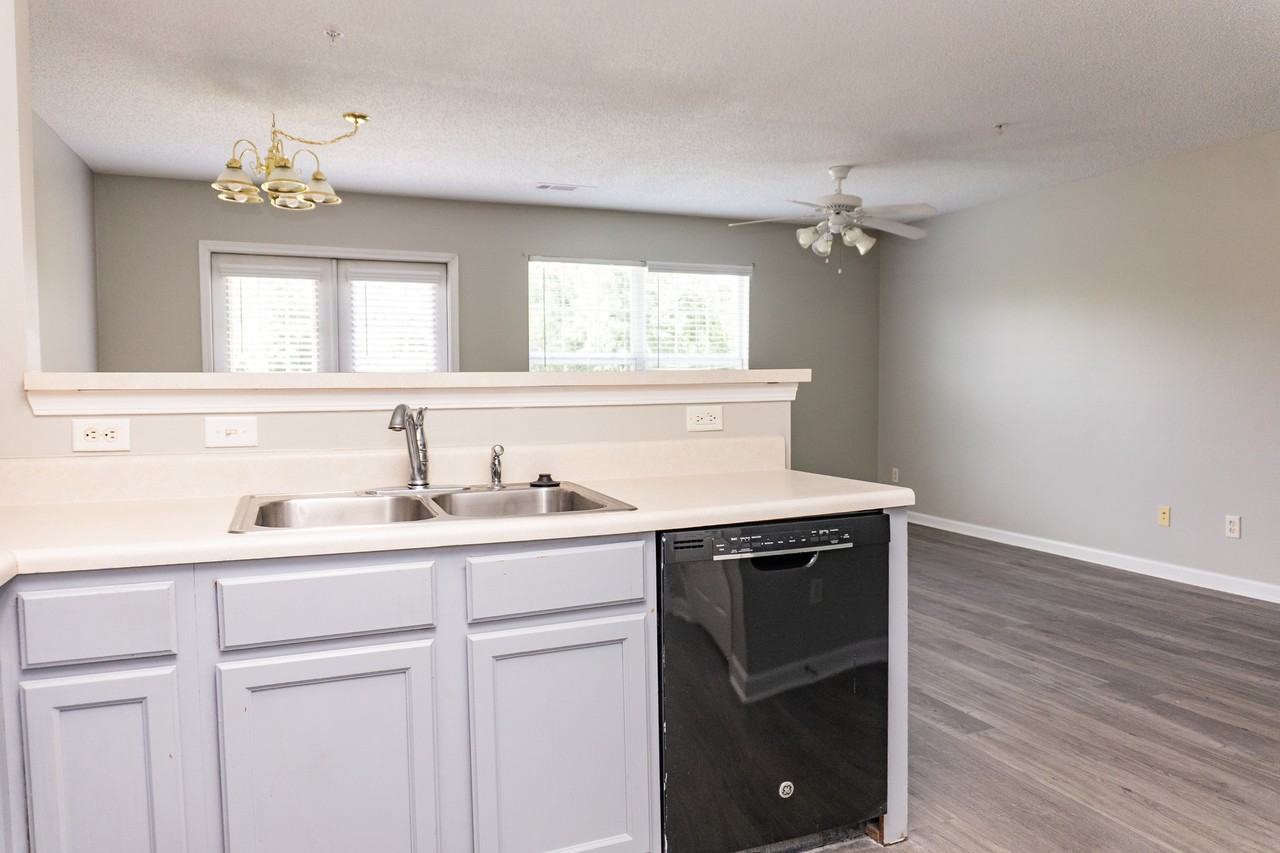 268 Swaying Pine Ct #132 - Photo 3 of 23