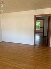 1409 Wilcox Ave - Photo 5 of 7