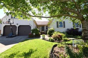 featured image of 5181 Eagle Run Rd