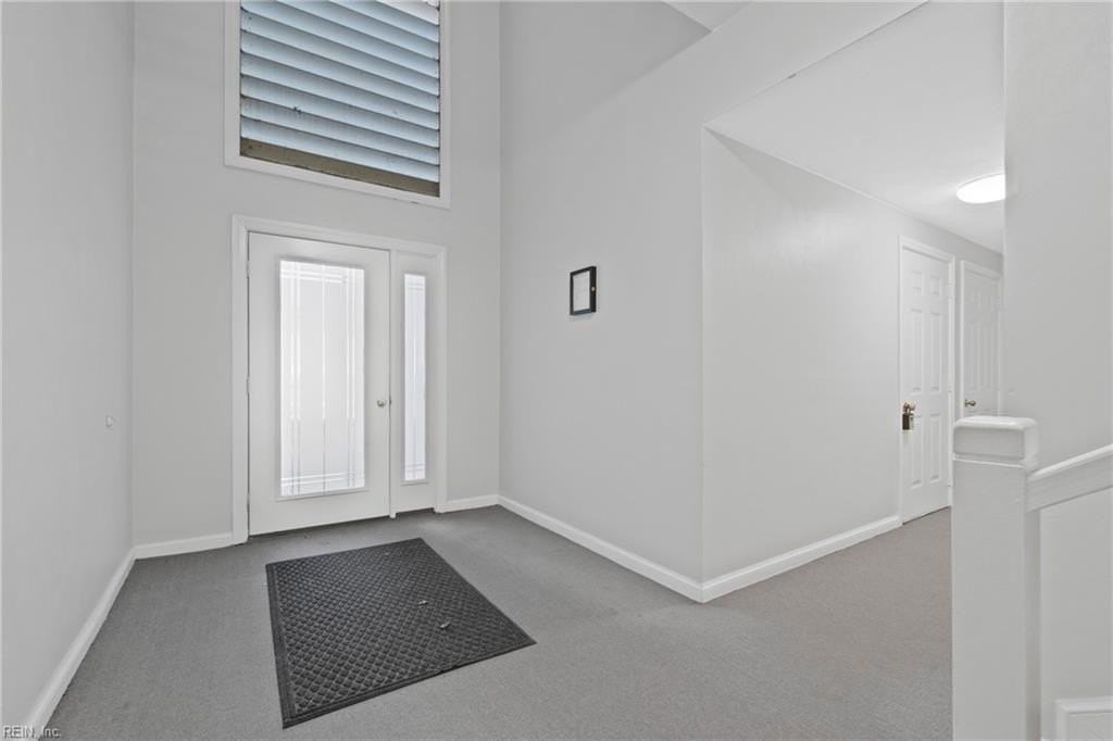 405 Hidden Shores Ct #104 - Photo 3 of 38