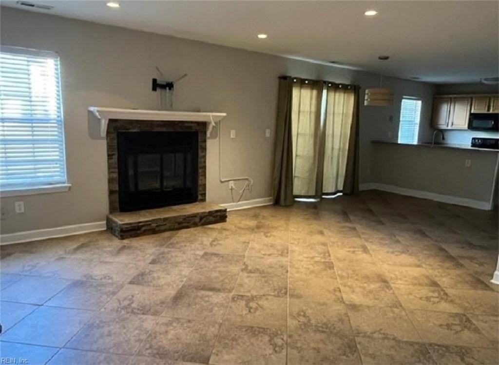 315 Ferdinand Cir - Photo 2 of 12