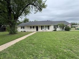 2602 A And M Cir - Photo 1 of 1