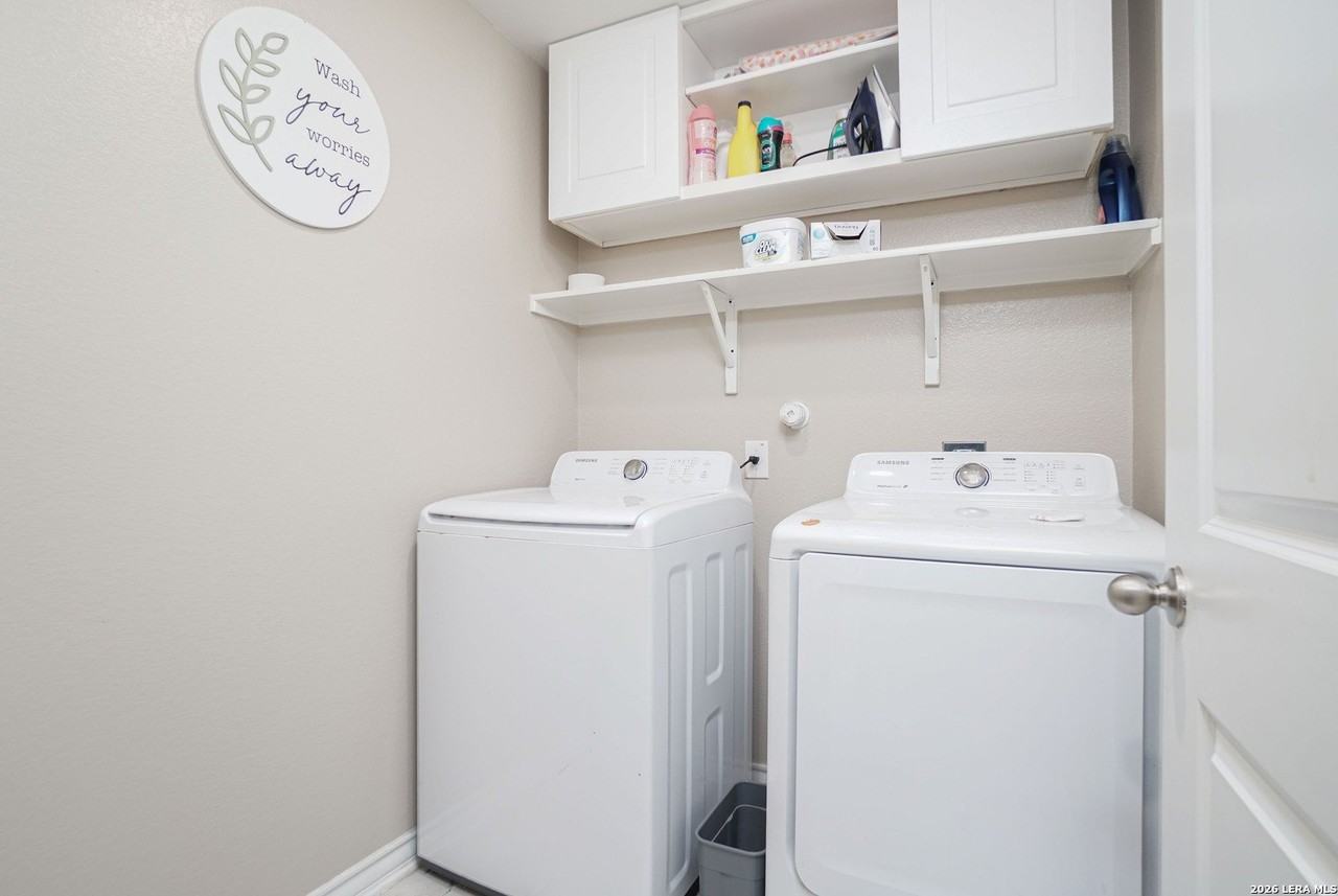 6625 Kingsley Edge - Photo 4 of 16