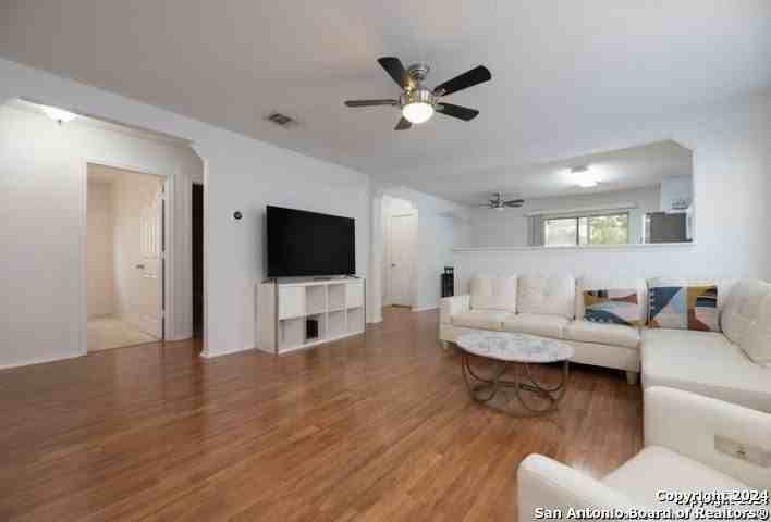 25323 Longbranch Run - Photo 4 of 19
