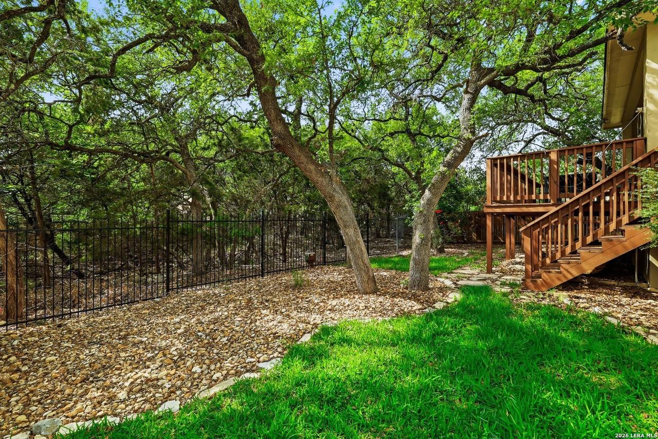430 Tranquil Oak - Photo 3 of 30