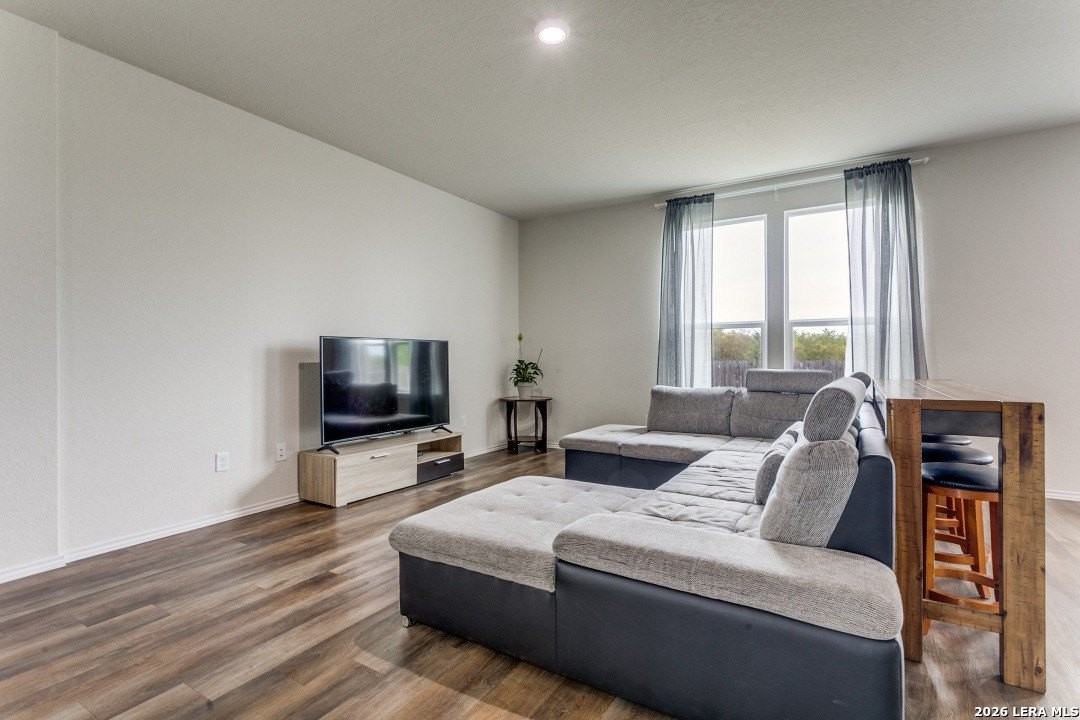 6727 Ashcat - Photo 6 of 25