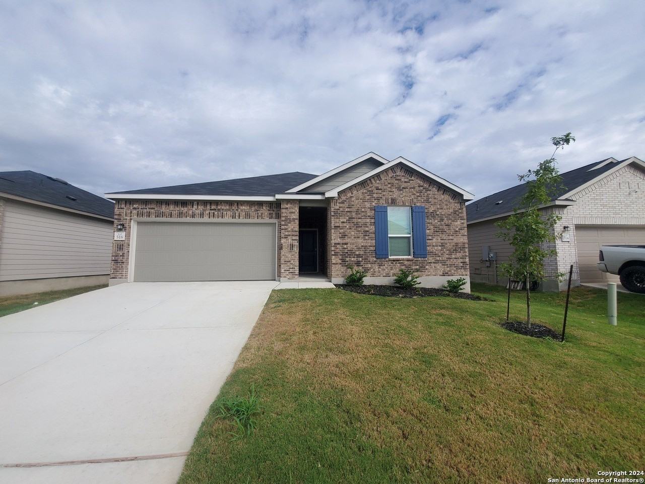 518 Deer Crest Dr - Photo 3 of 28