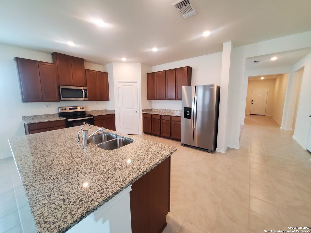 518 Deer Crest Dr - Photo 7 of 28