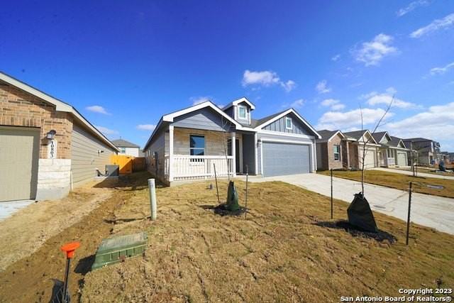 10807 Hernando Ct - Photo 4 of 35