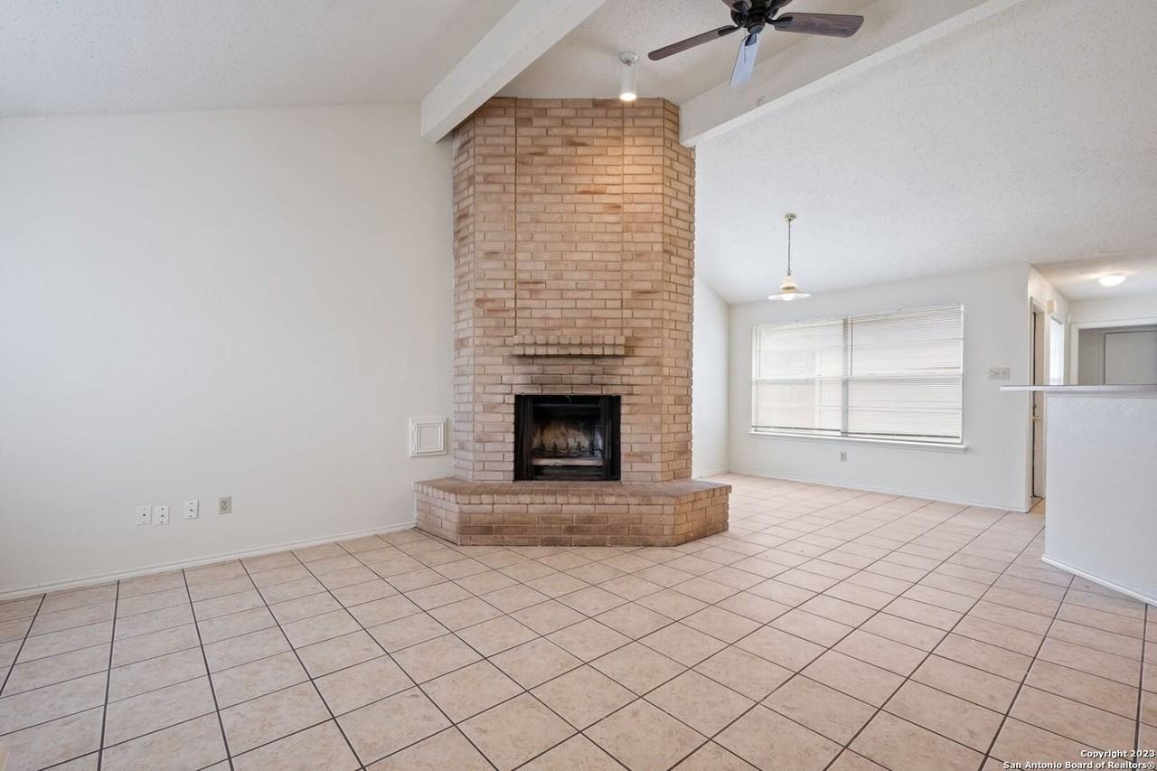 11331 Two Wells Dr - Photo 6 of 25