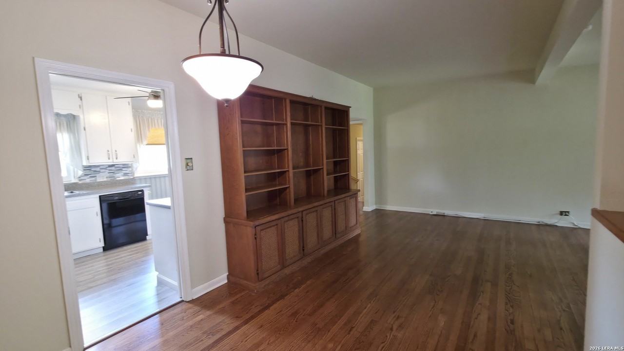528 Rittiman Rd - Photo 5 of 29