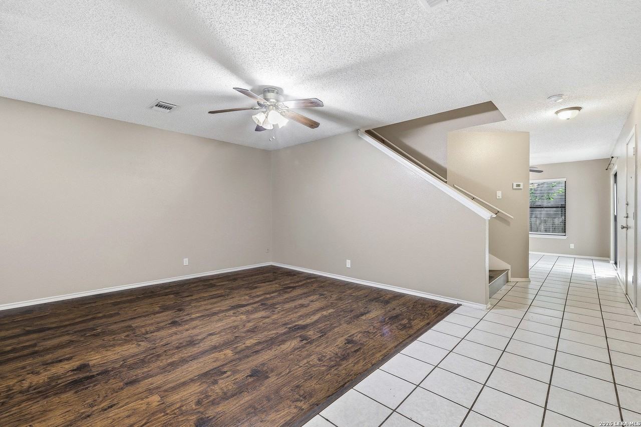 5202 Kenton Stone - Photo 4 of 29