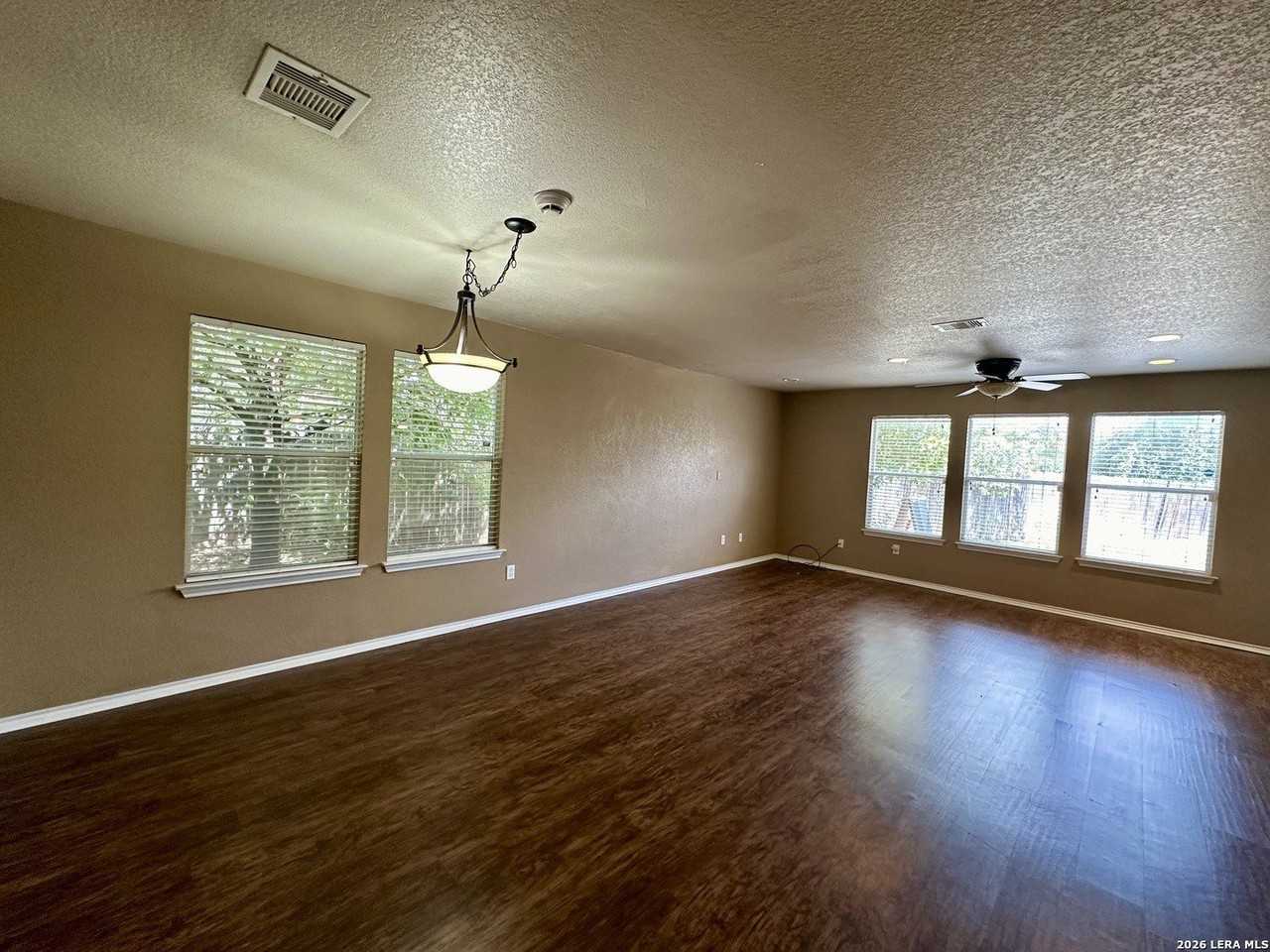 13710 York Woods - Photo 2 of 9