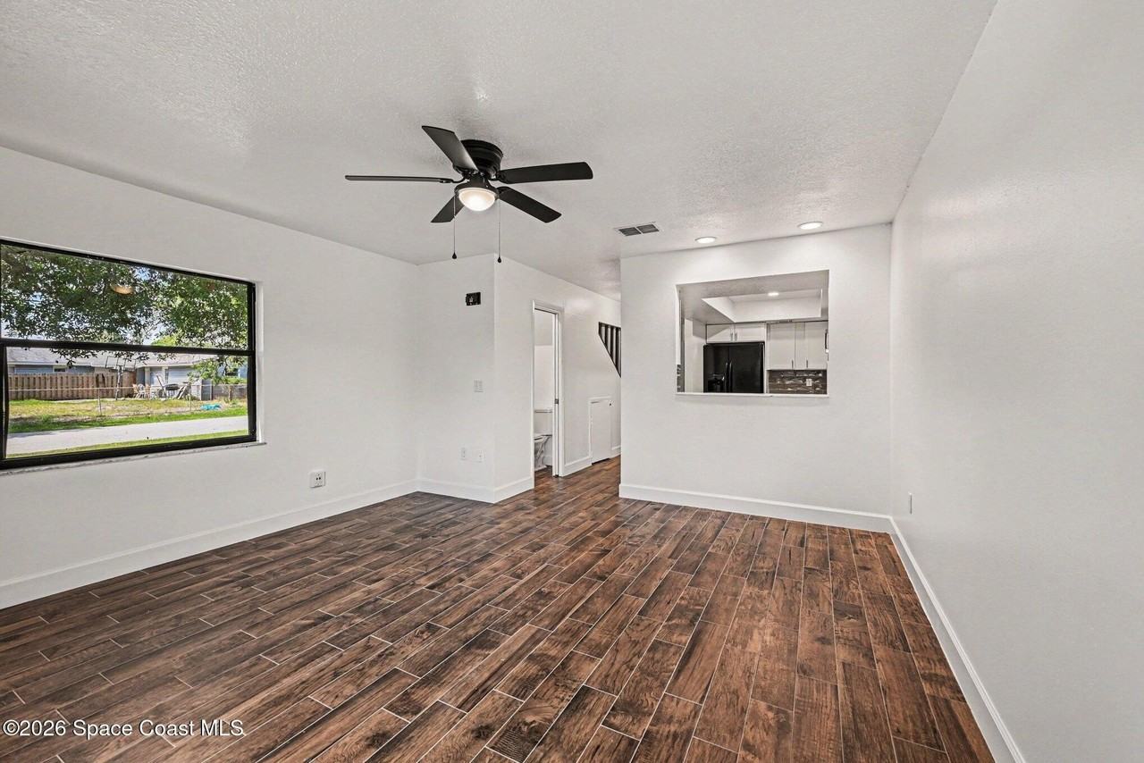 2173 Stewart Rd - Photo 6 of 23