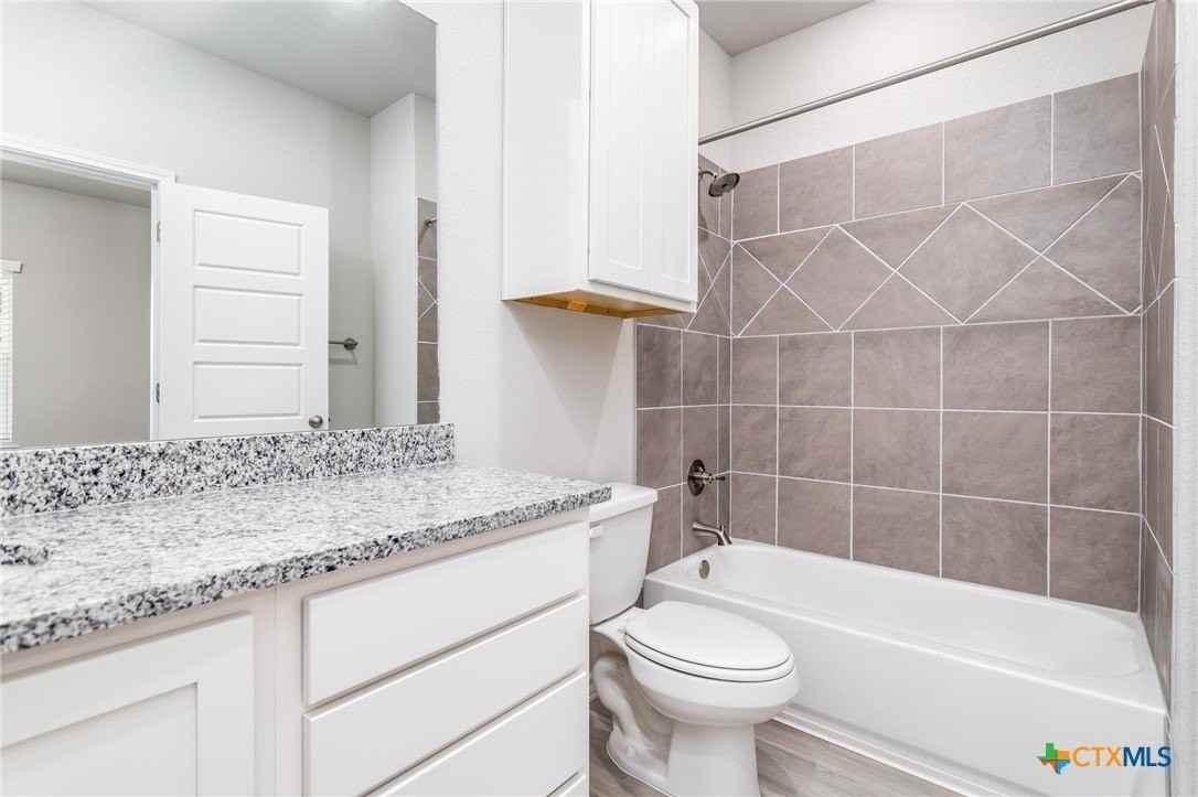 404 Trefger St - Photo 5 of 12