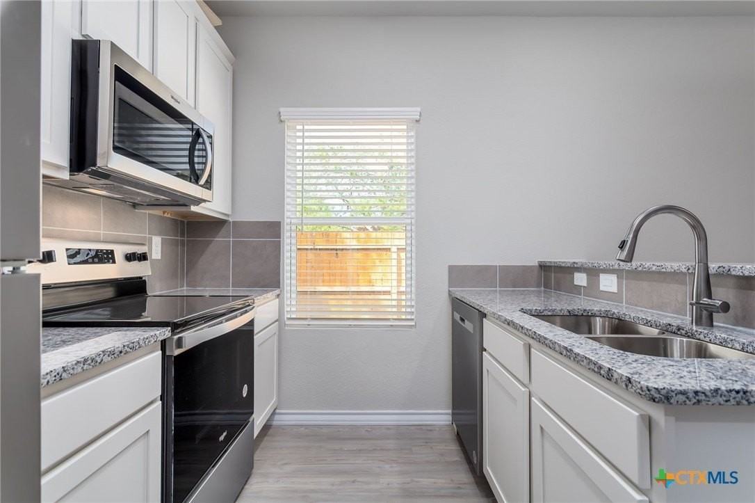 404 Trefger St - Photo 6 of 12