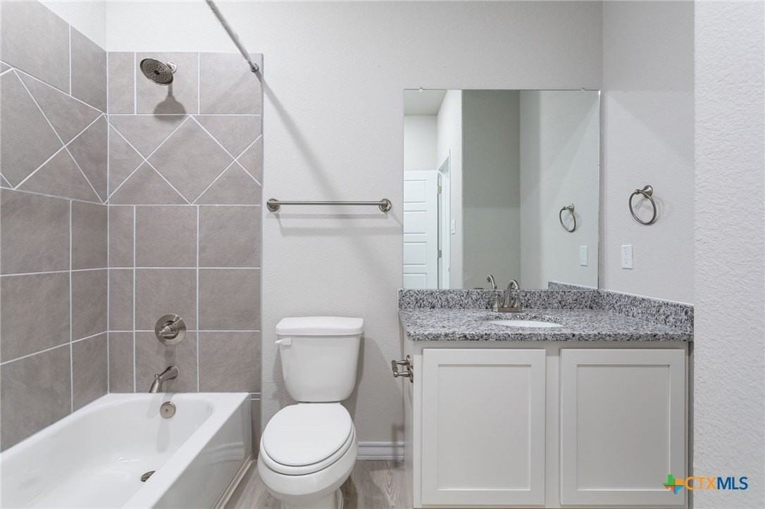 404 Trefger St - Photo 7 of 12