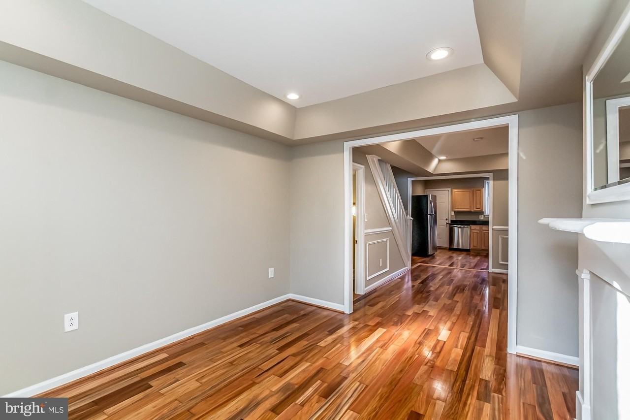 130 W Randall St - Photo 6 of 30