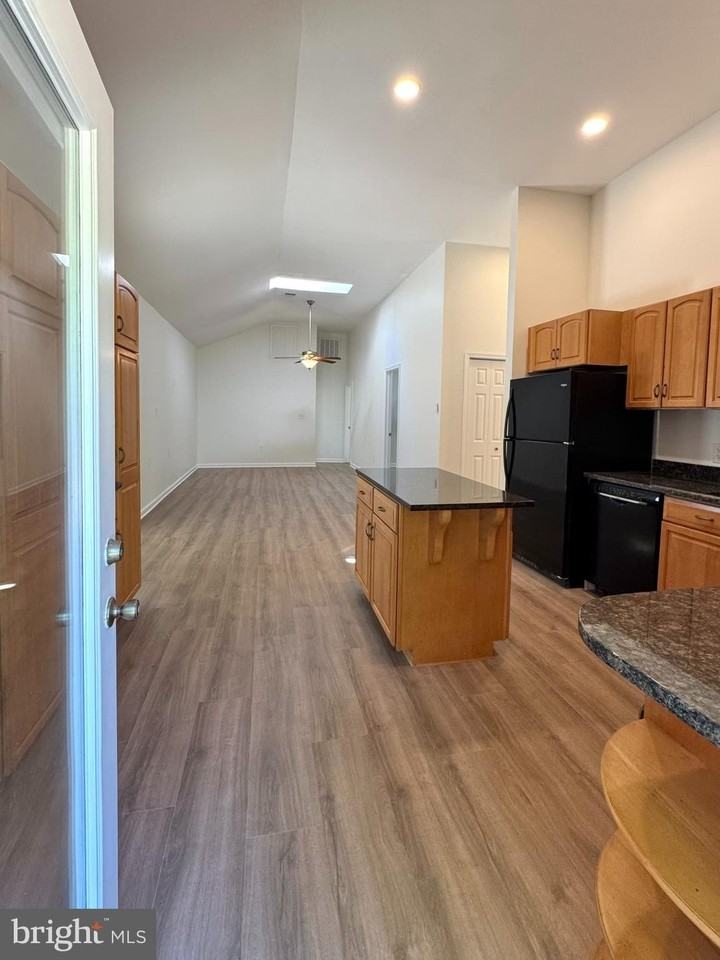 8190 Marshall Corner Rd - Photo 7 of 28