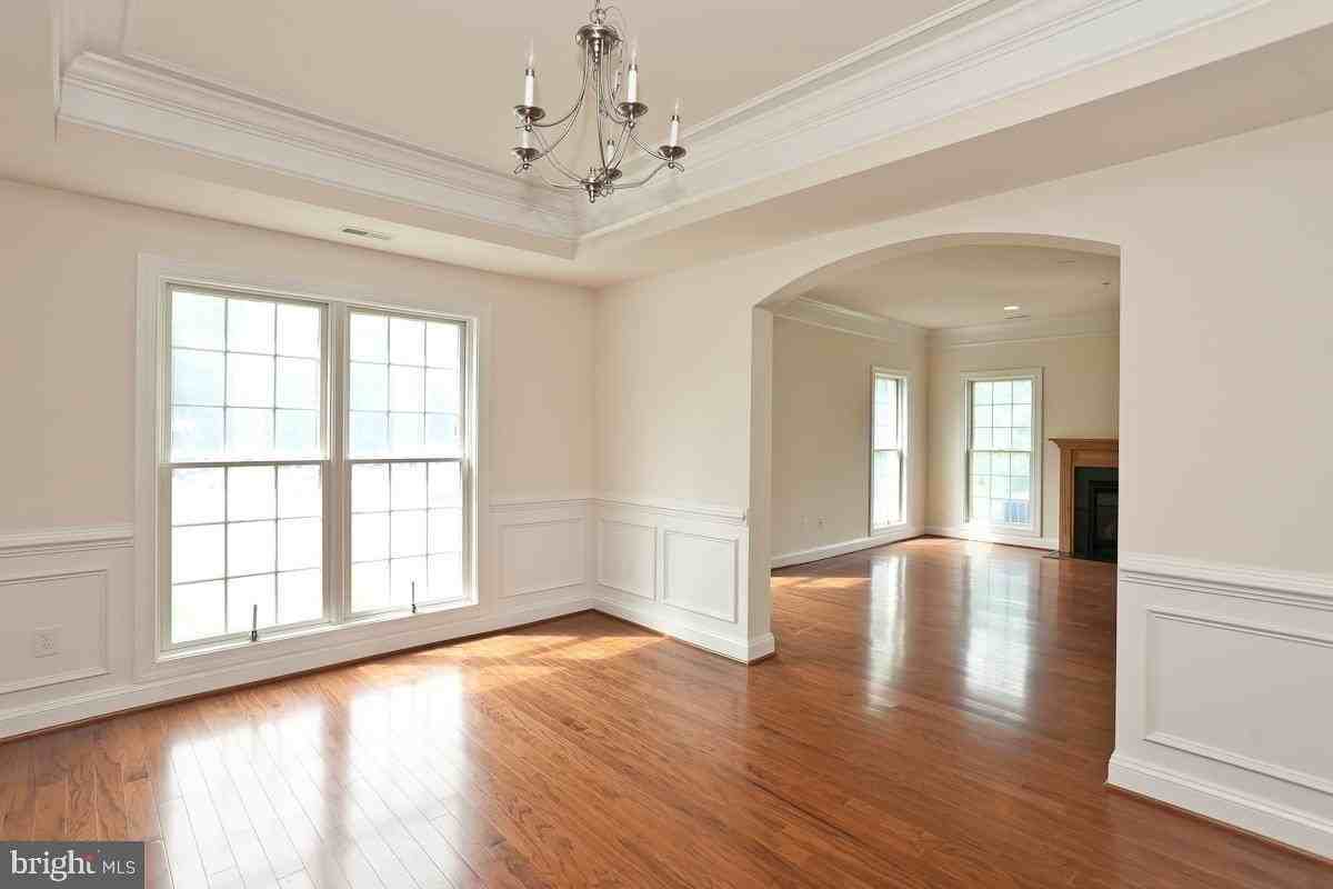 12 Chestnut Woods Dr - Photo 4 of 22