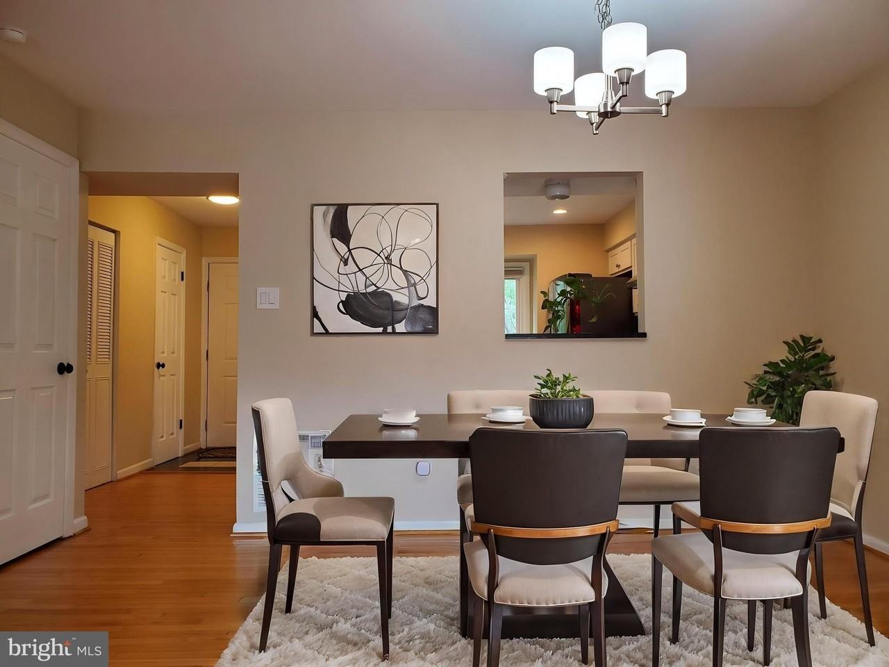 14920 Forest Landing Cir - Photo 3 of 37
