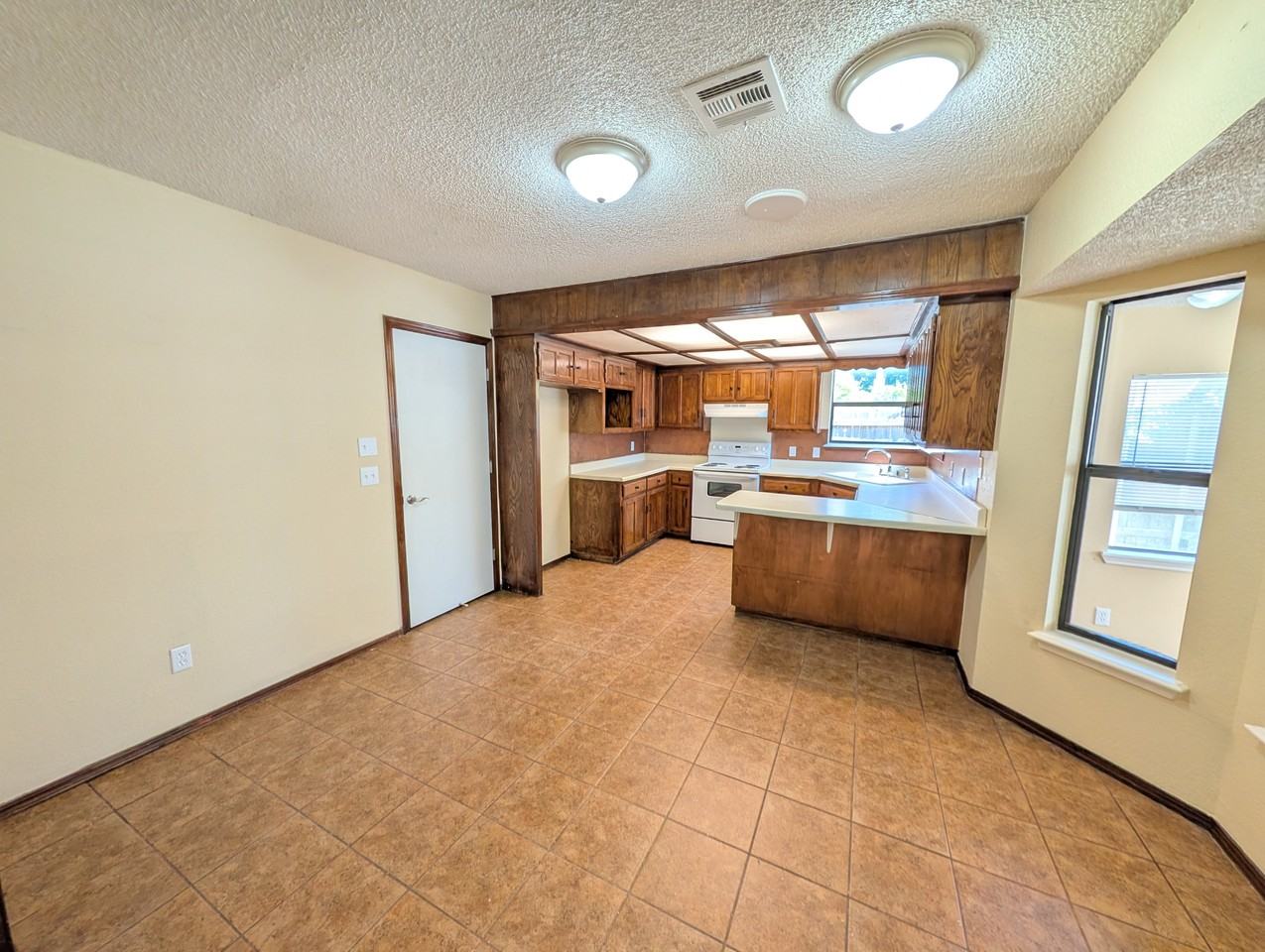 1707 S 138th East Ave #1 - Photo 3 of 14