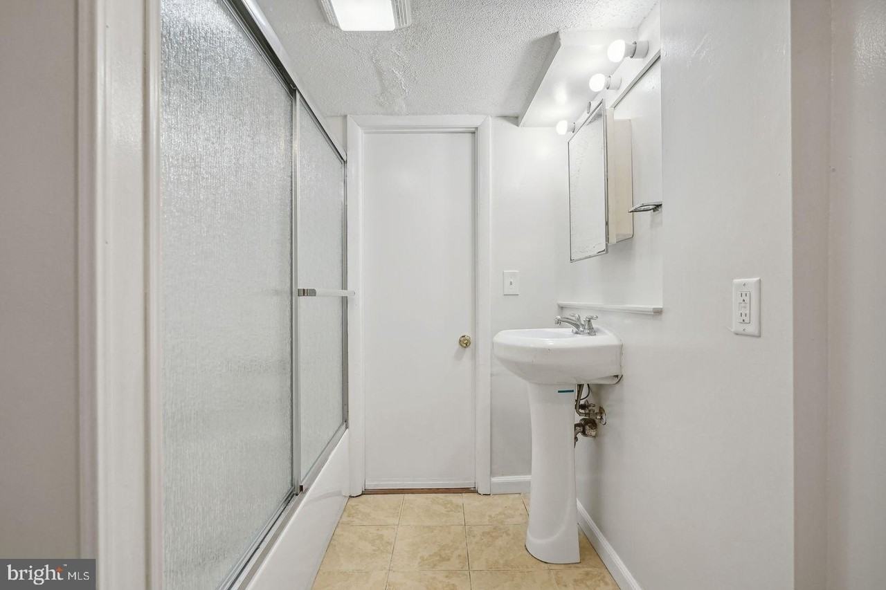 7405 Columbia Ave #1 - Photo 5 of 8