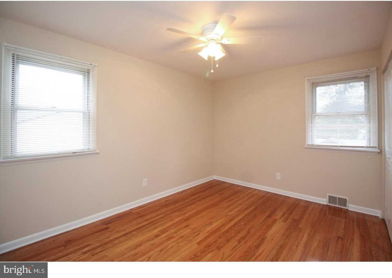 1525 Cedar Ave - Photo 5 of 12