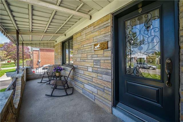 95 Cuffley Crescent North - Photo 3 of 13