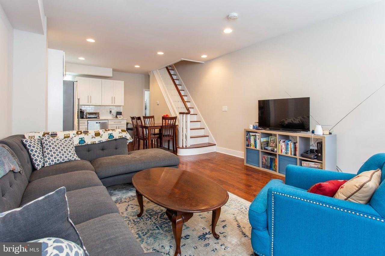 1711 Latona St - Photo 2 of 25