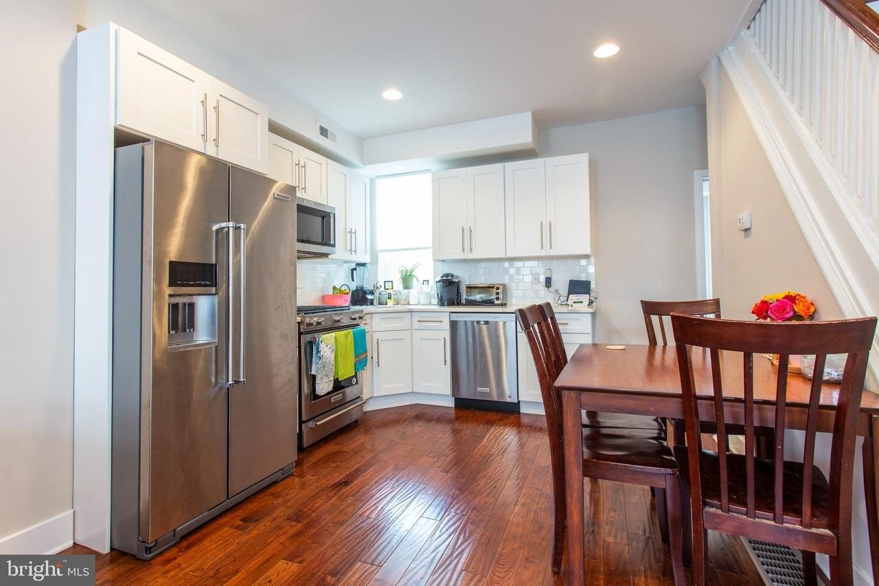 1711 Latona St - Photo 4 of 25