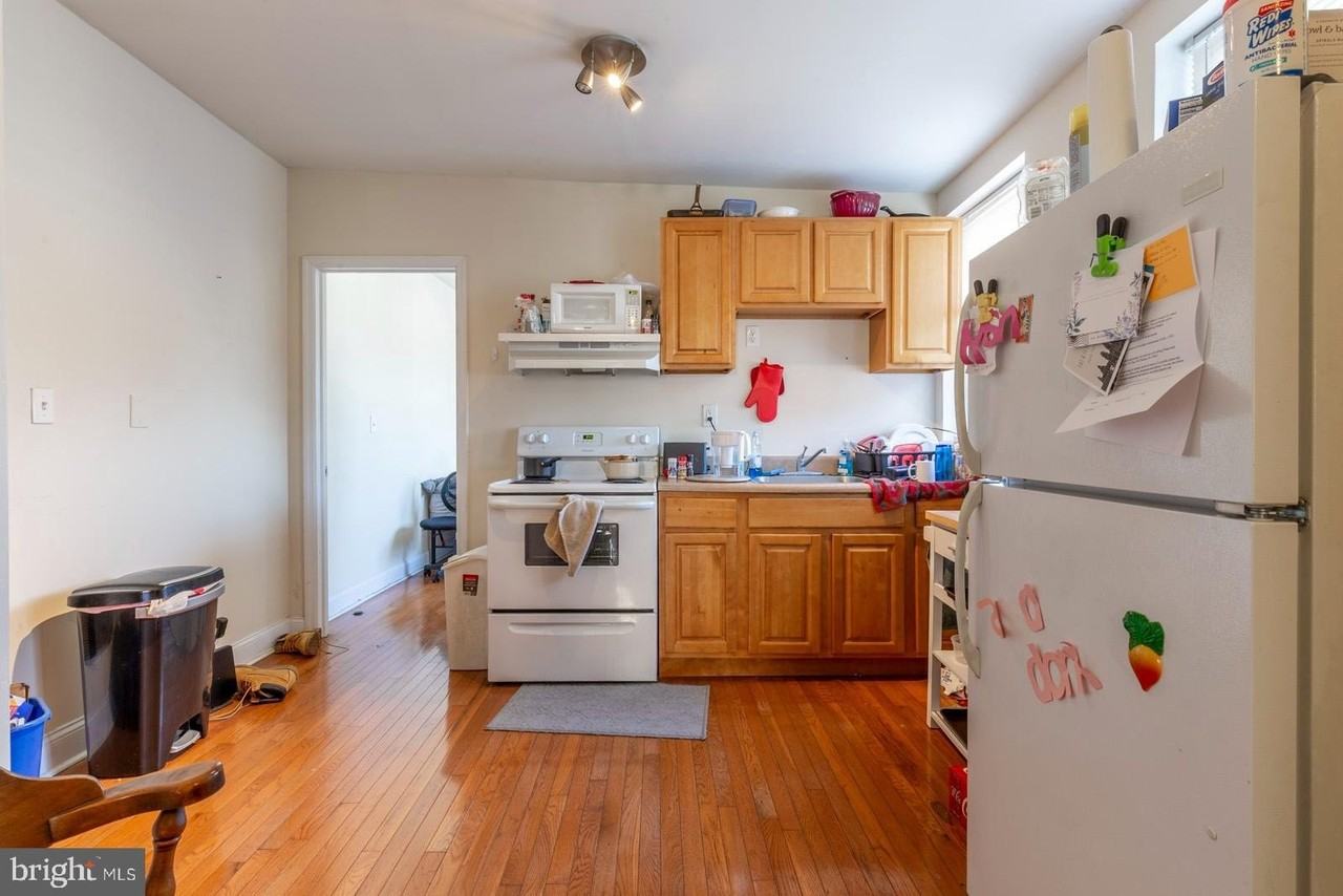 2136 S 15th St #3F - Photo 4 of 18