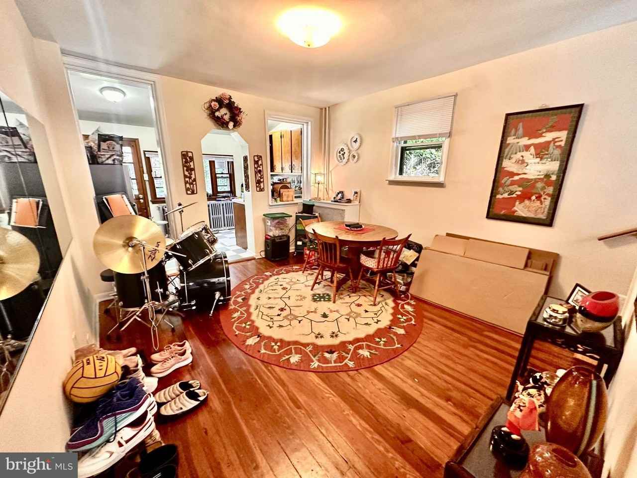 3315 Arnold St - Photo 3 of 16