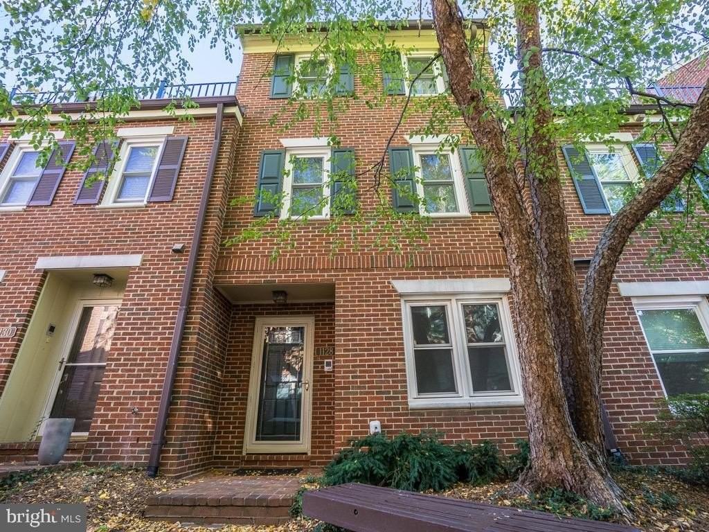 1128 N Taylor St #1