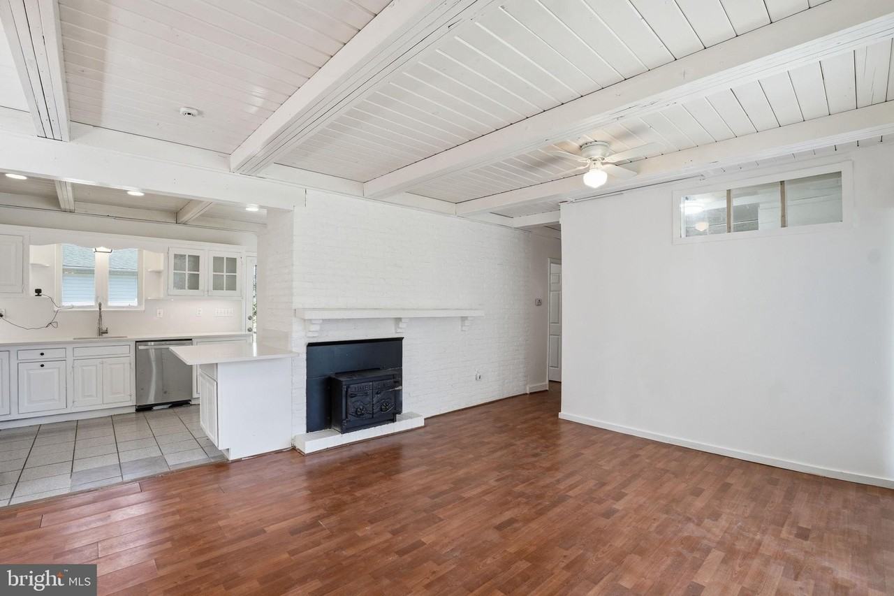 11000 Park Rd - Photo 6 of 27