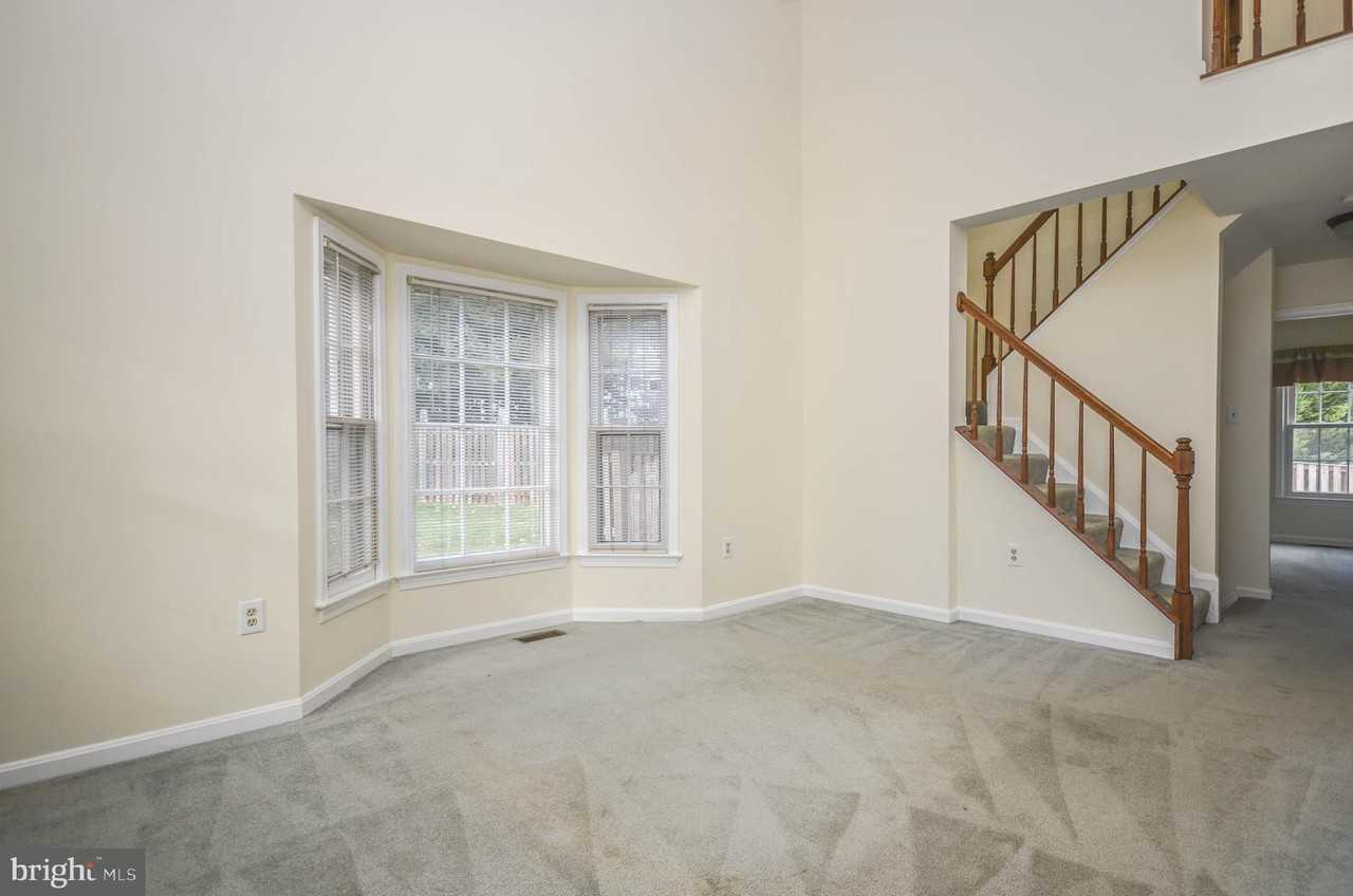 9440 William Kirk Ln - Photo 2 of 40