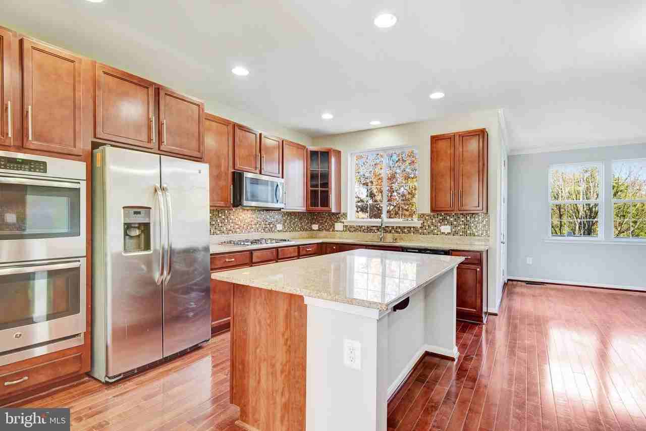 24803 Mason Dale Ter - Photo 7 of 35