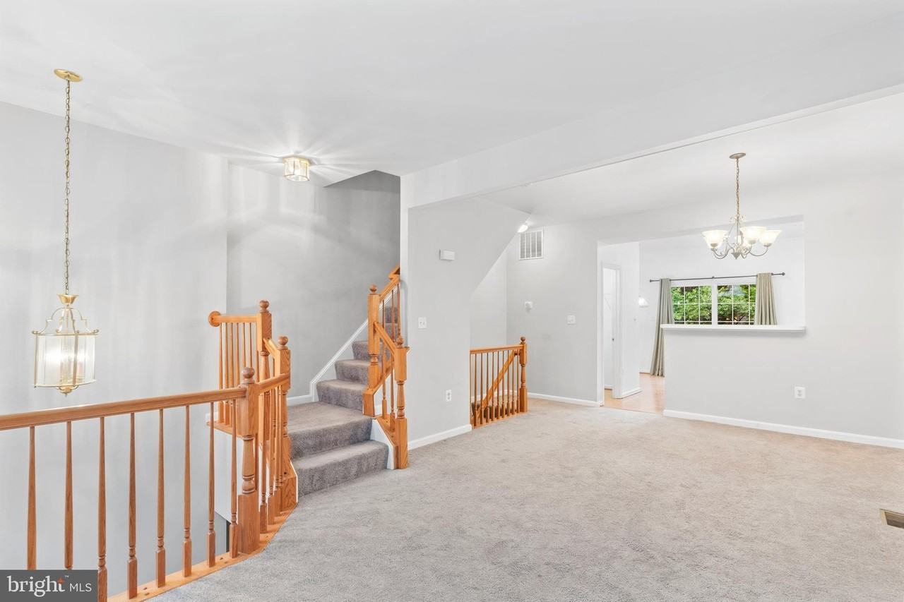 3575 Sherbrooke Cir - Photo 6 of 30