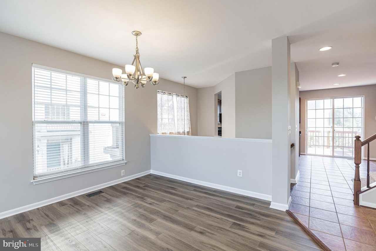 9240 Cascade Falls Dr - Photo 7 of 21