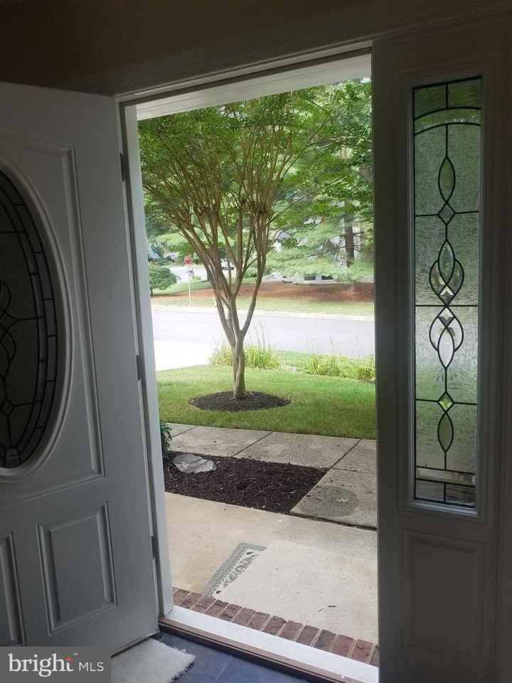 15873 Montview Dr - Photo 6 of 22