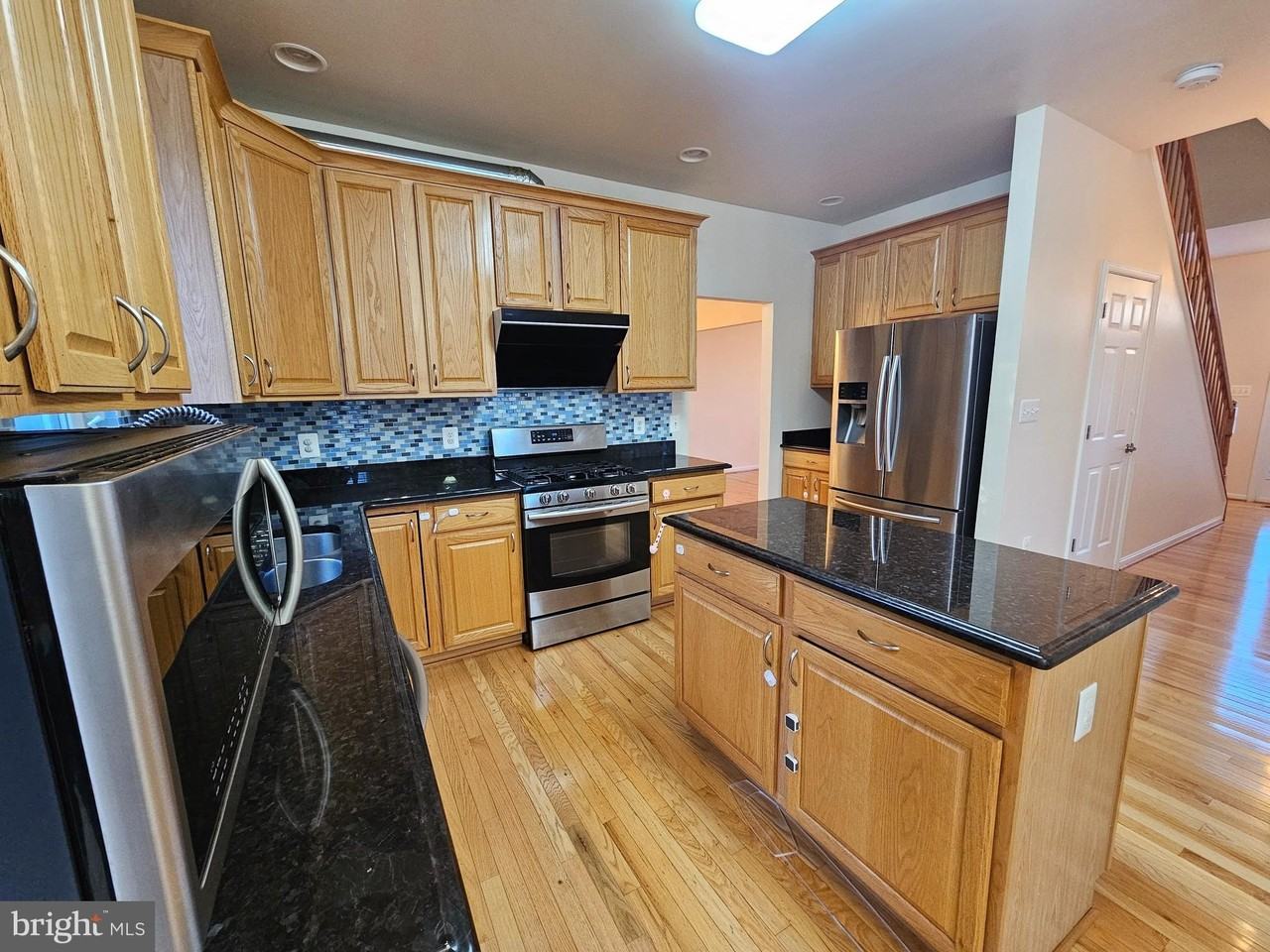 6125 Hot Spring Ln - Photo 6 of 28