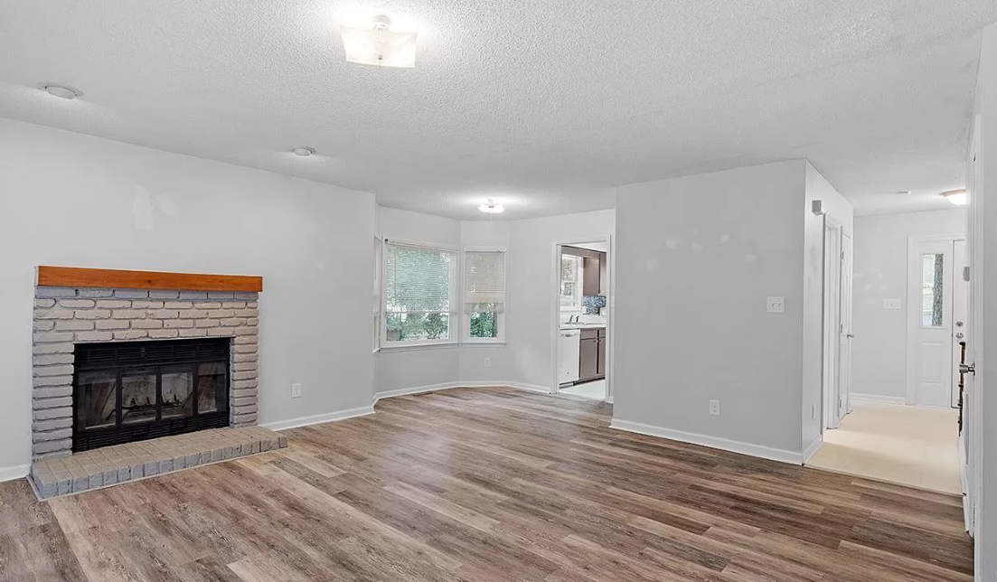 524 Brent Rd #1 - Photo 4 of 40