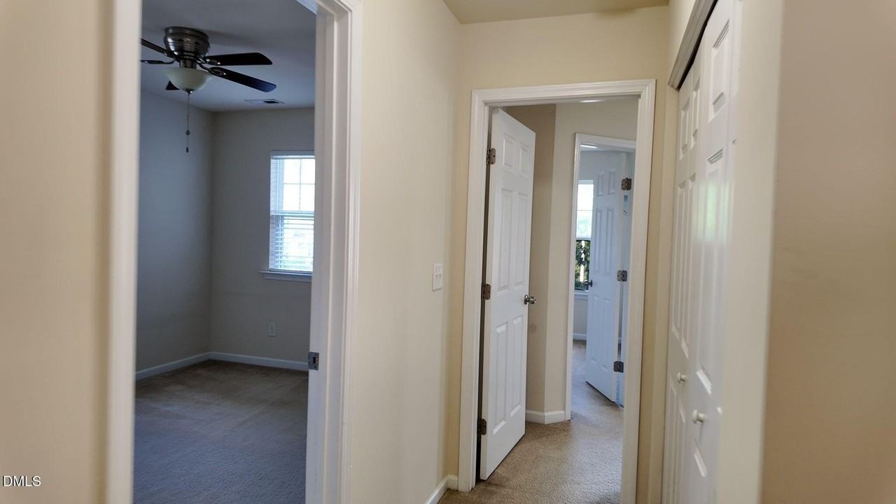 1113 Garden Square Ln - Photo 2 of 29