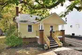 216 N Guthrie Ave - Photo 2 of 31