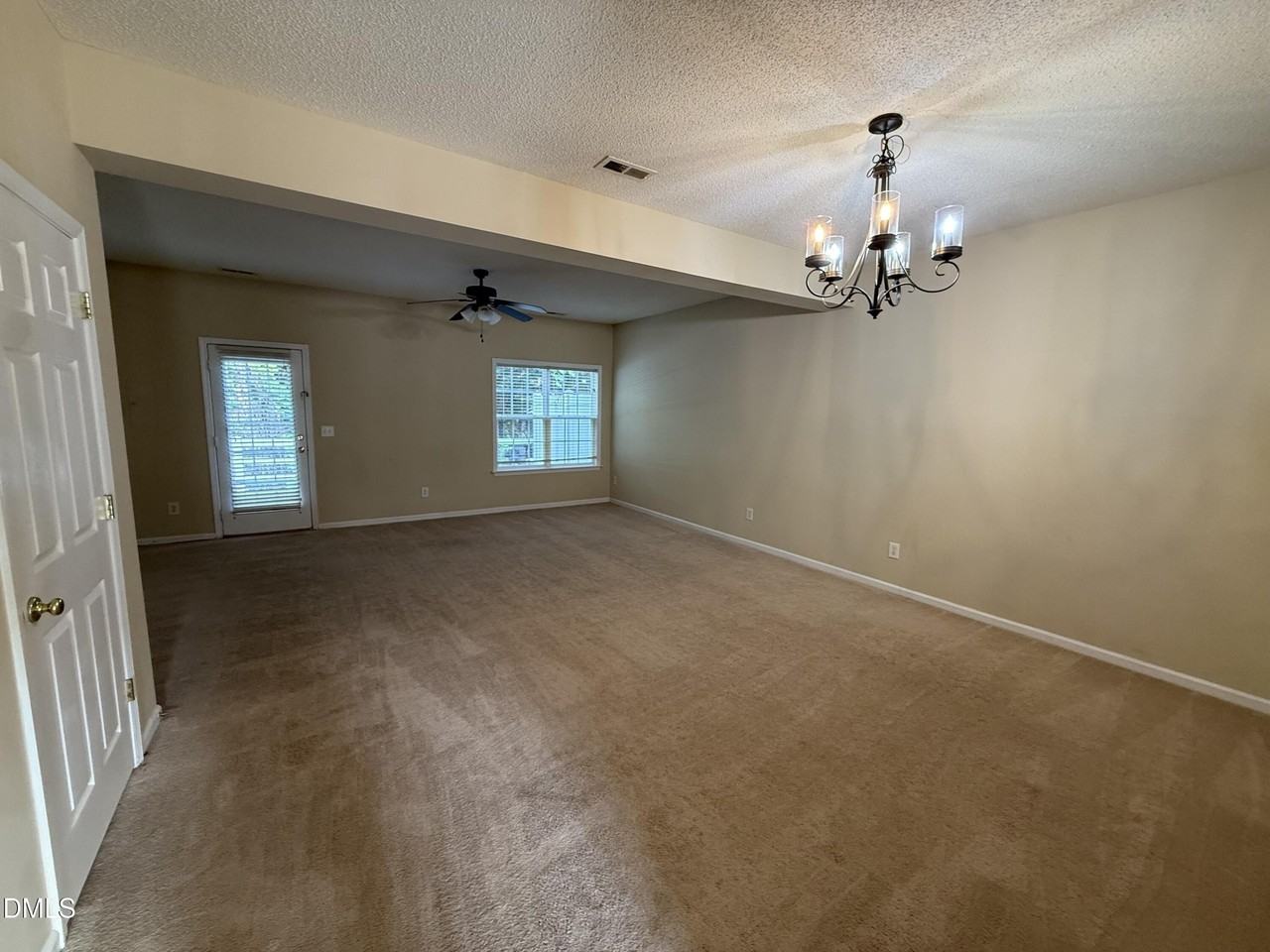 138 Forthview Way - Photo 4 of 20