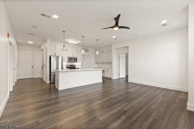450 Springfield Ave - Photo 2 of 27