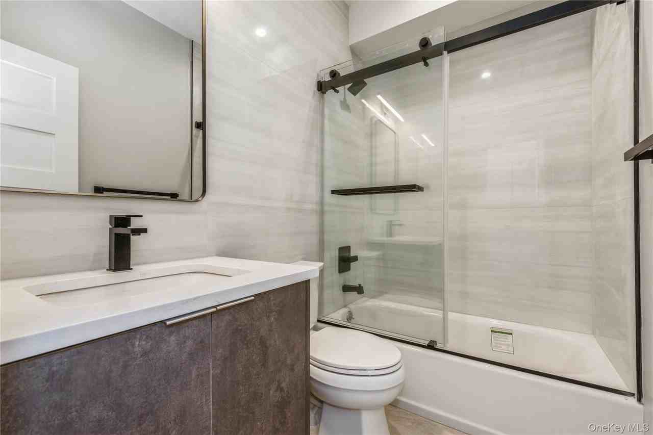 418 Atlantic Ave ##205 - Photo 4 of 19