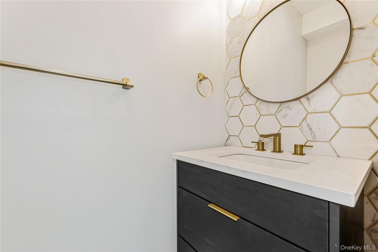 418 Atlantic Ave ##205 - Photo 6 of 19