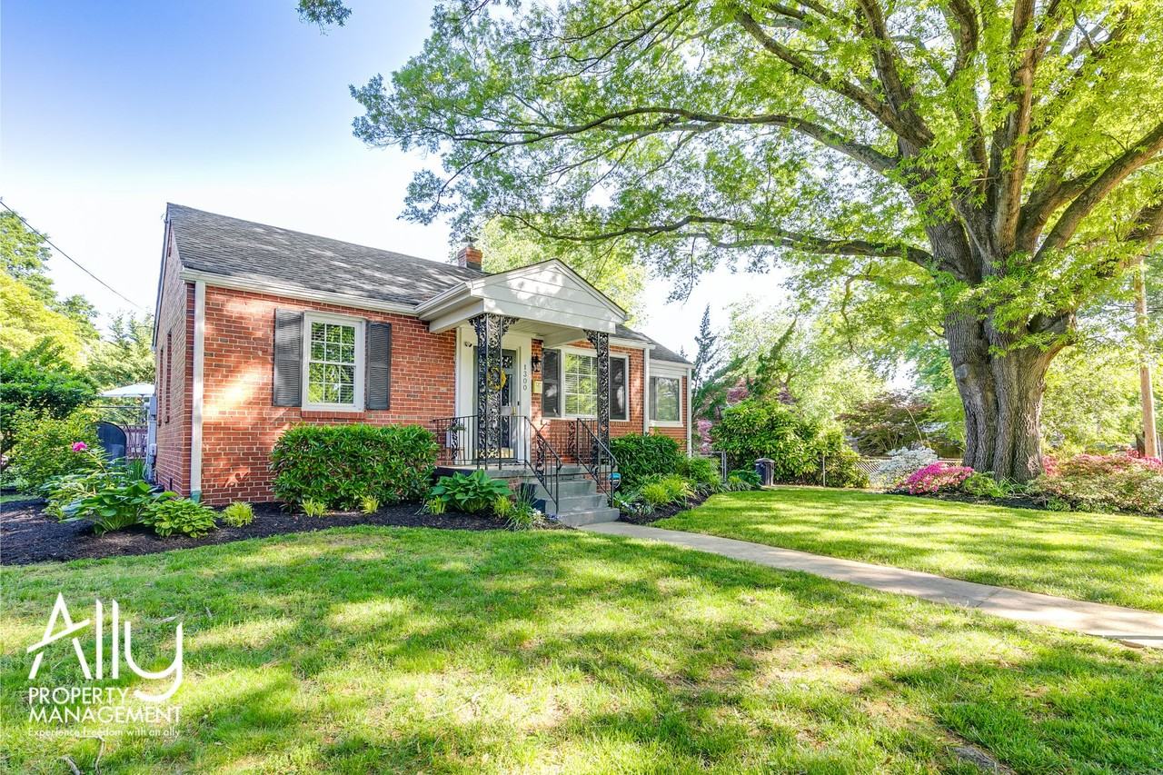 1300 Orchard Rd #1 - Photo 4 of 29